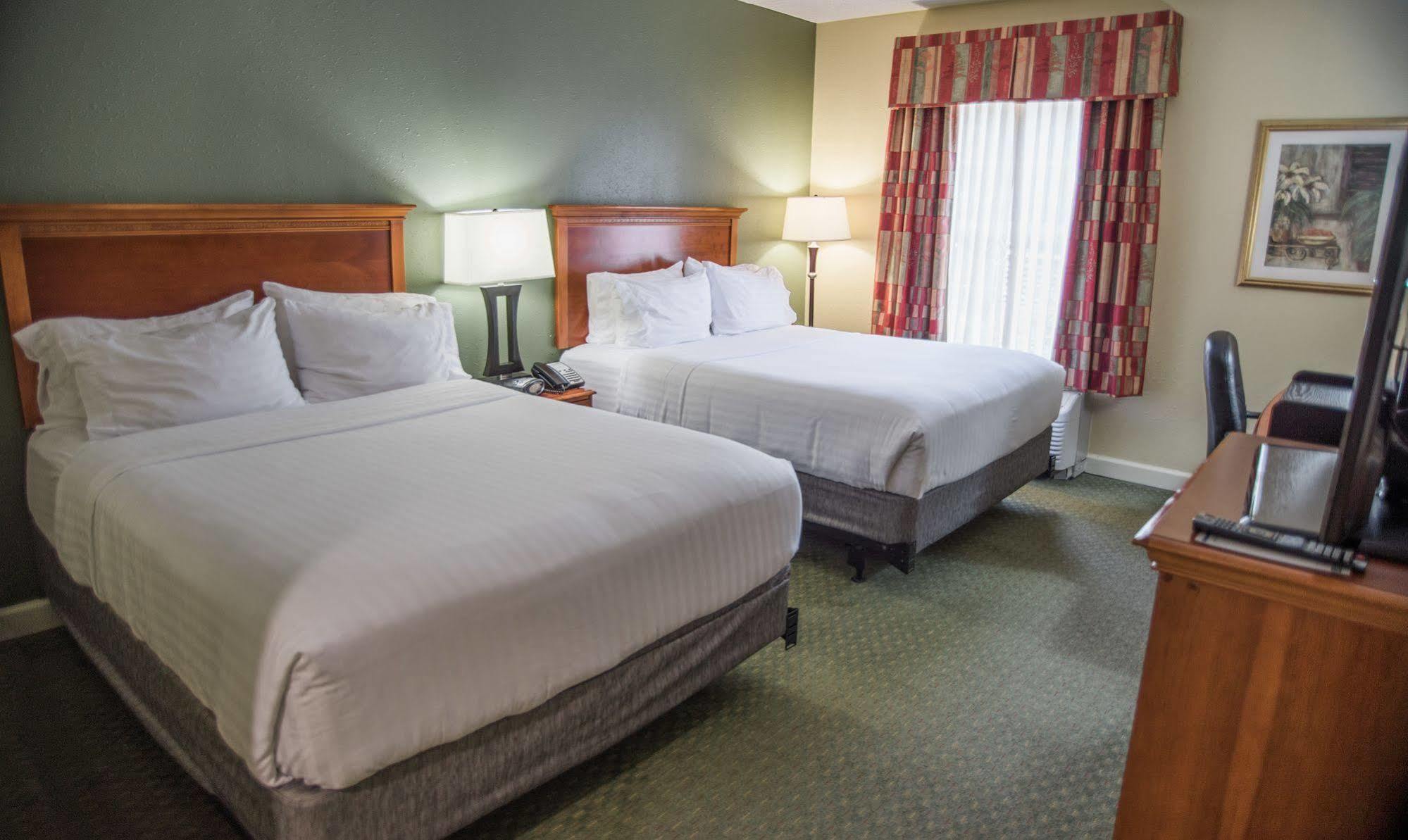 Holiday Inn Express Hotel & Suites Conover - Hickory Area By Ihg Exterior foto
